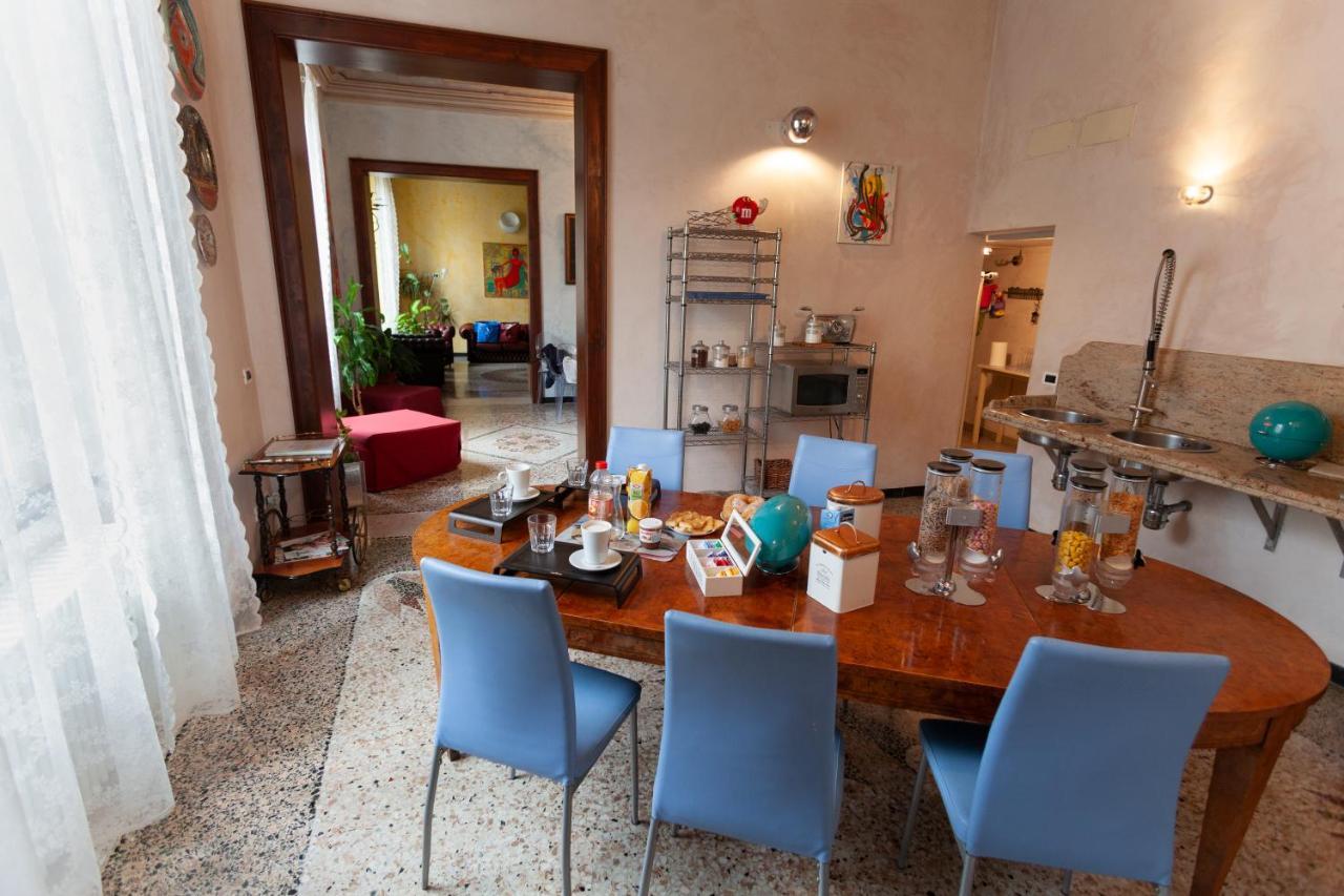 Bed and Breakfast Due Papi Savona Zewnętrze zdjęcie