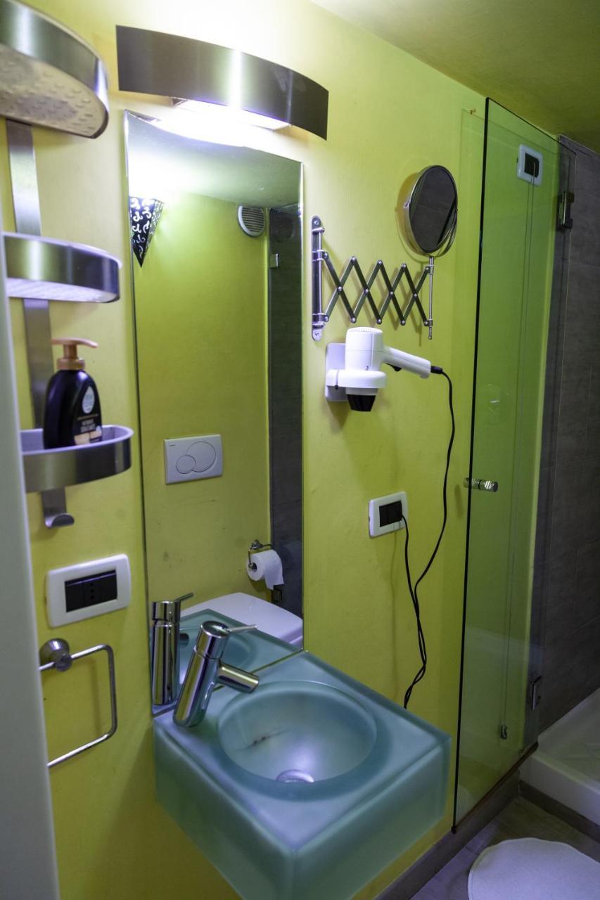Bed and Breakfast Due Papi Savona Zewnętrze zdjęcie