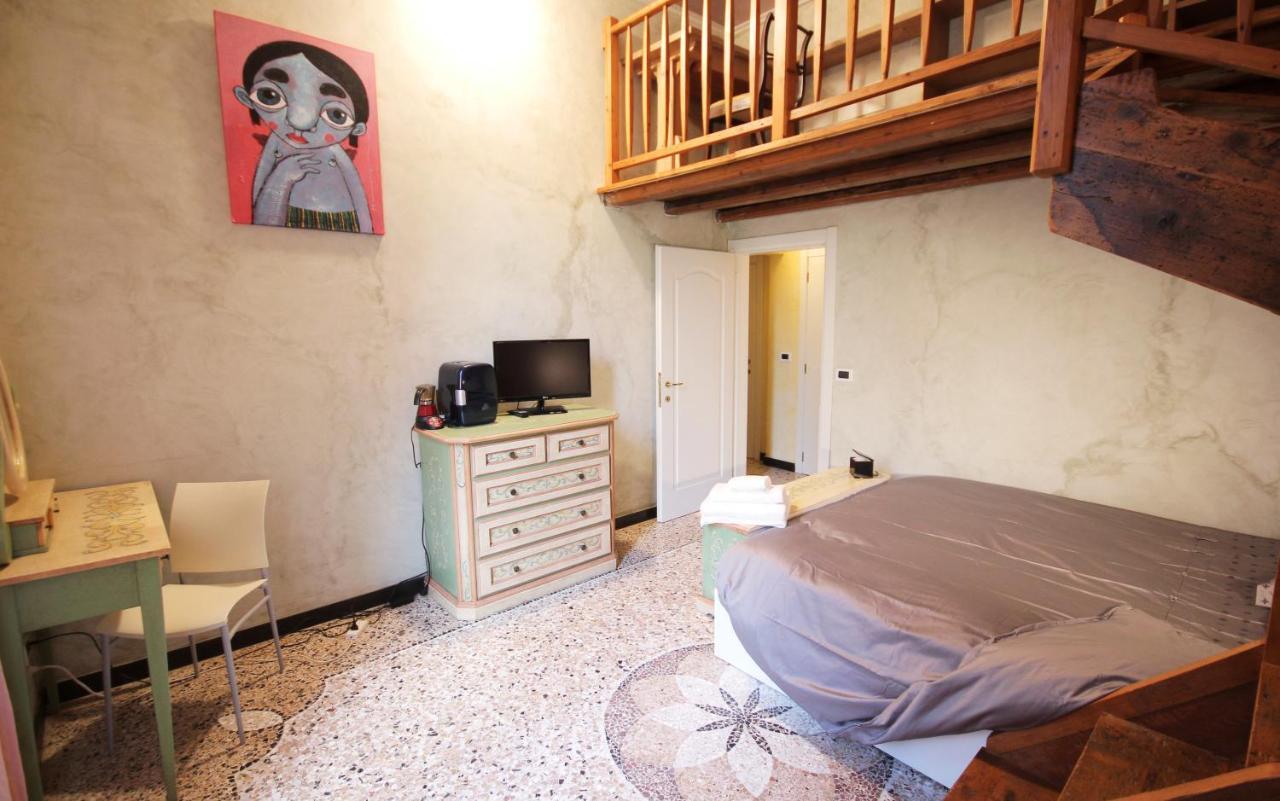 Bed and Breakfast Due Papi Savona Pokój zdjęcie